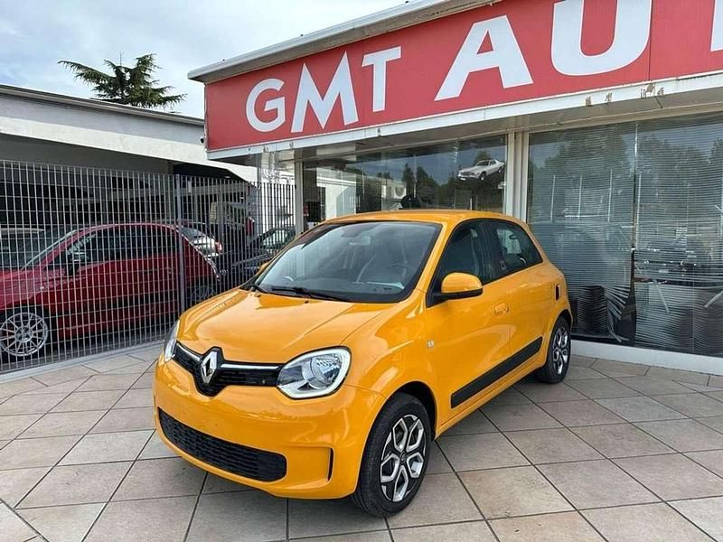 Giallo Usata 2020 Renault Twingo LIMITED Due volumi | 8990 € (Ottimo prezzo) - Immagine 1/4