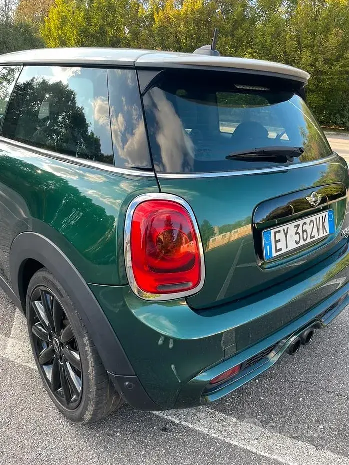 Usata Mini Cooper SD 170 CV (125 kW) 2015 Verde Utilitaria