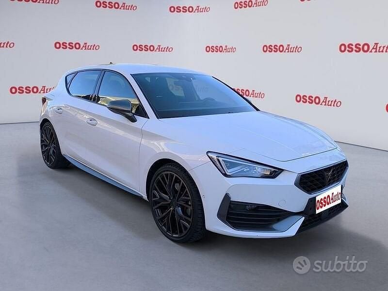 Usata Cupra Leon 204 CV (150 kW) 2023 Bianco Berlina