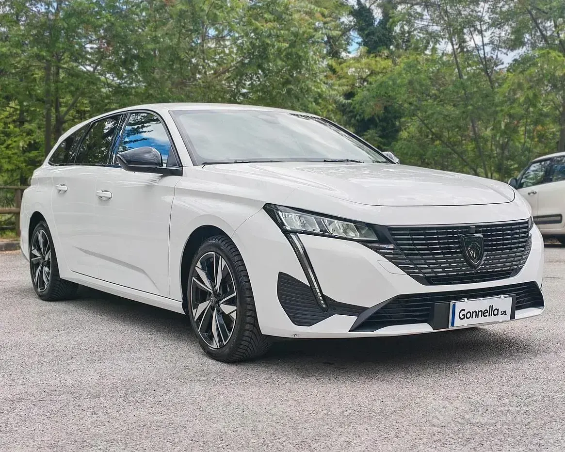 Usata Peugeot 308 Allure 131 CV (96 kW) 2022 Bianco Station wagon