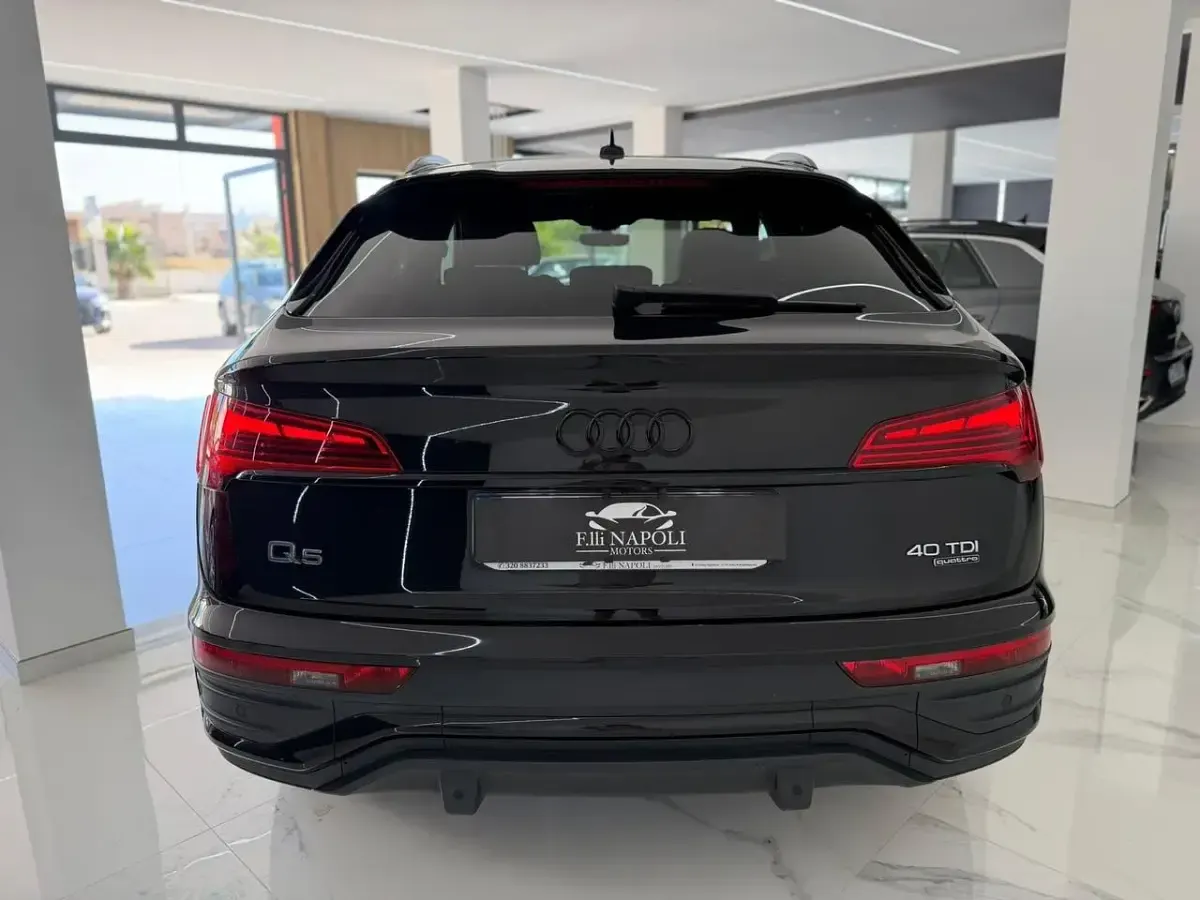 Usata Audi Q5 203 CV (149 kW) 2021 Nero SUV