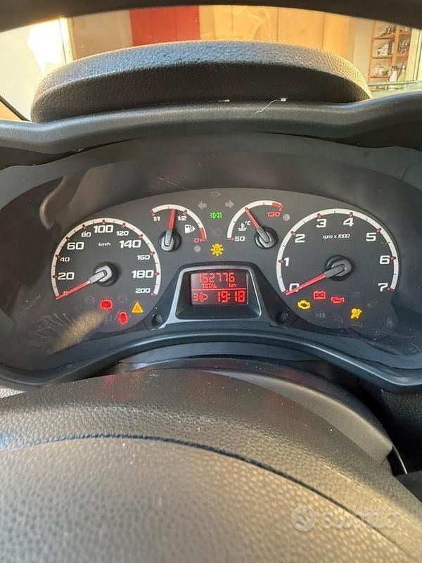Usata Ford Ka 69 CV (50 kW) 2009 Bianco Utilitaria