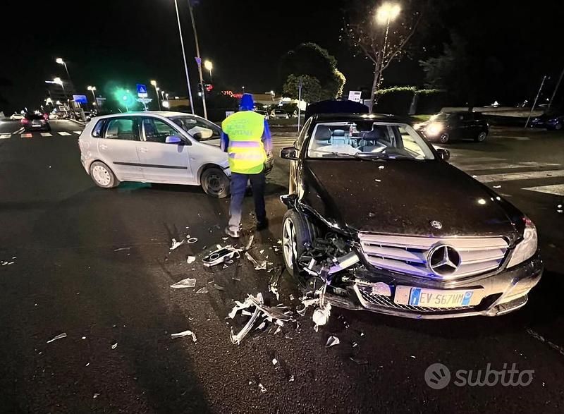 Usata Mercedes C220 2011 Nero Berlina