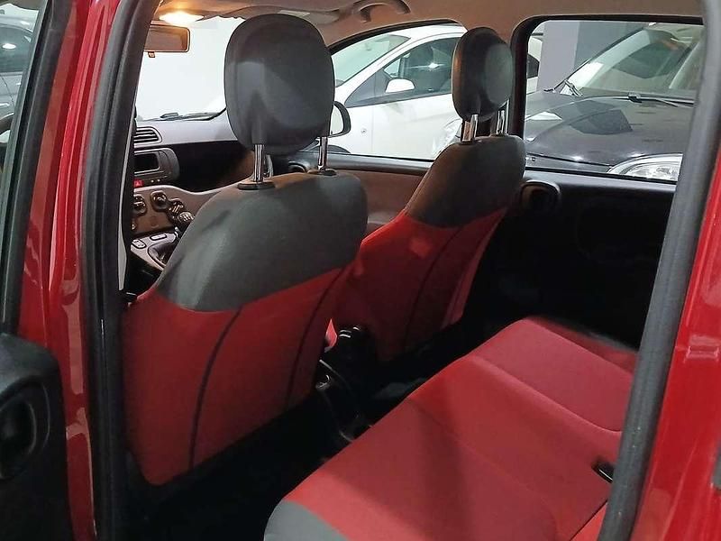 Usata Fiat Panda Pop 69 CV (50 kW) 2015 Rosso Utilitaria