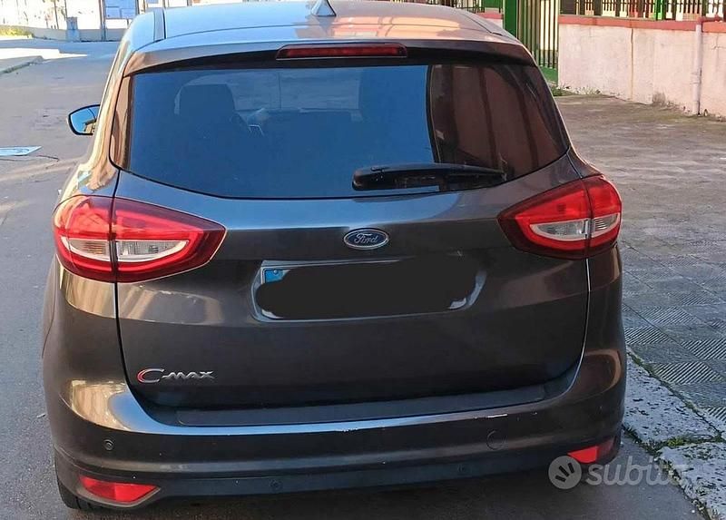 Usata Ford C-MAX 120 CV (88 kW) 2016 Monovolume