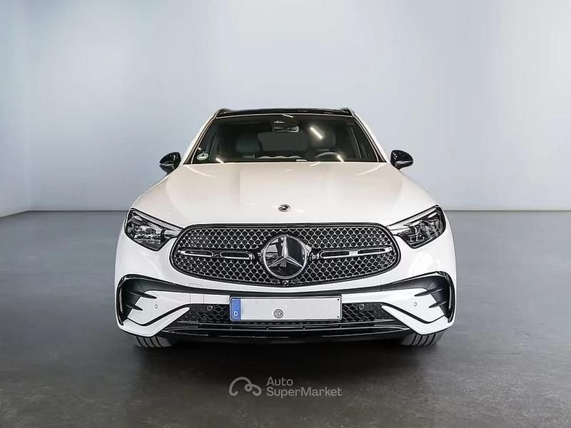 Usata Mercedes GLC200 AMG 163 CV (119 kW) 2025 Bianco SUV
