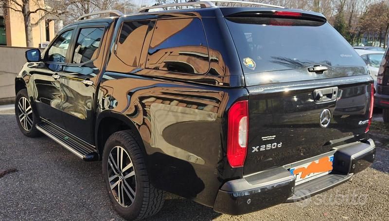 Usata Mercedes X250 2019 Nero Pick-up
