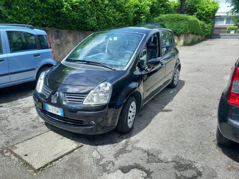 Usata Renault Modus 75 CV (55 kW) 2007 Nero Monovolume