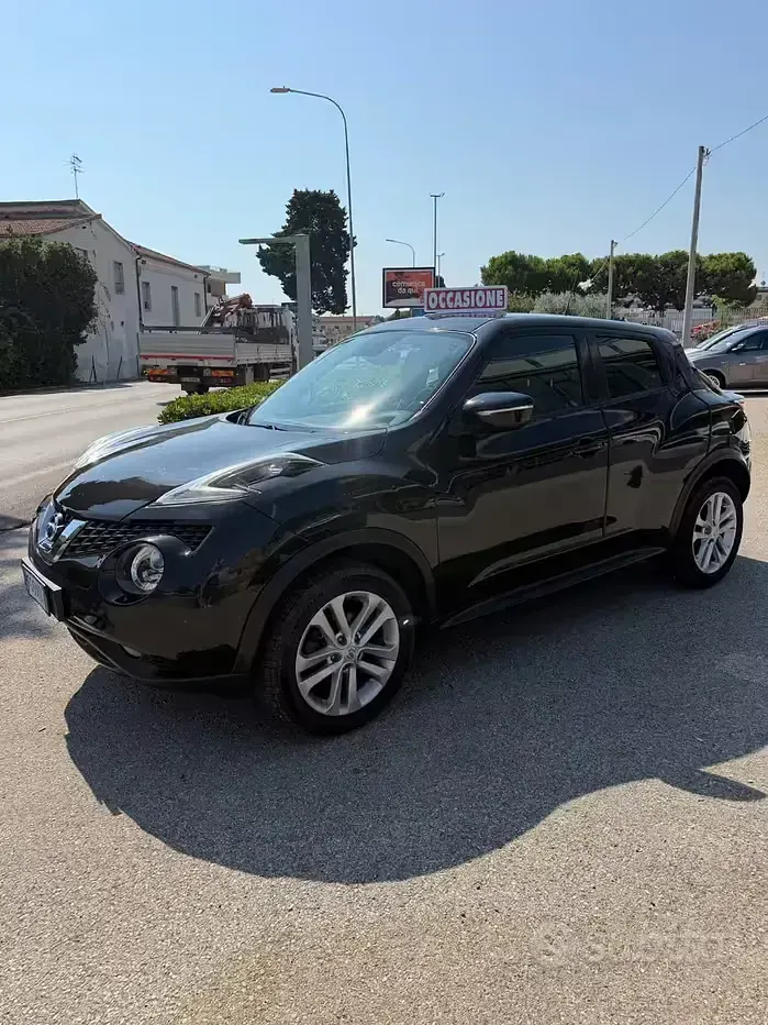 Usata Nissan Juke Visia 110 CV (80 kW) 2017 Nero SUV