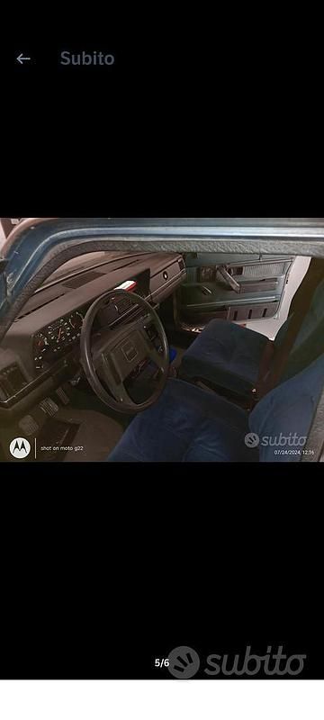 Usata Volvo 240 1983 Blu Berlina