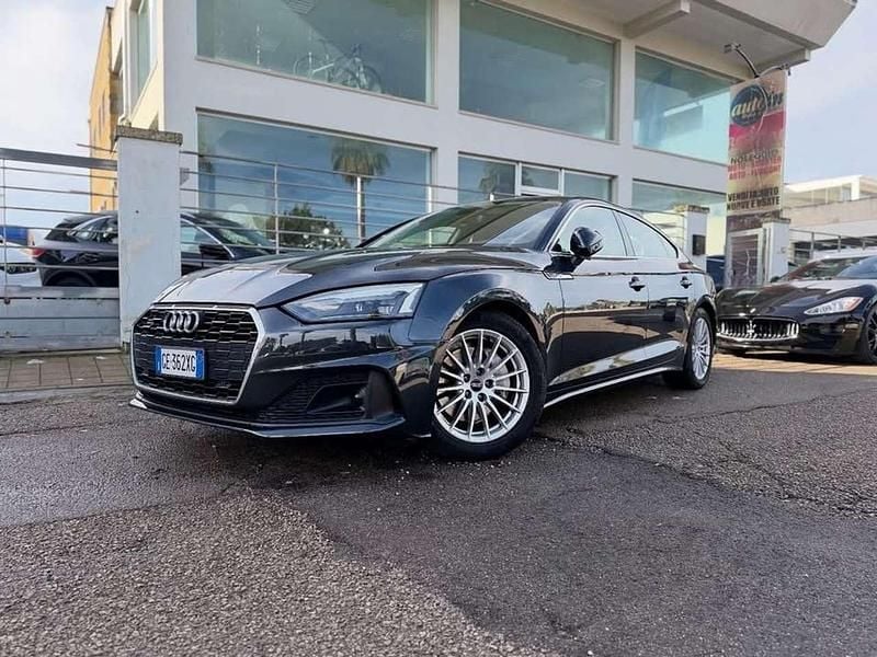 Usata Audi A5 Sportback Ambiente 204 CV (150 kW) 2021 Grigio Utilitaria