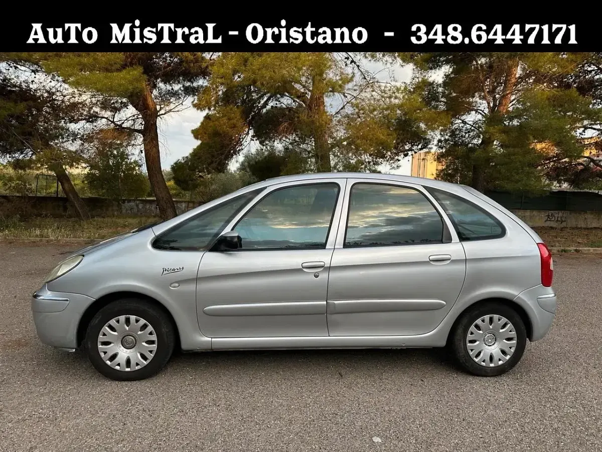 Usata Citroën Xsara Picasso 95 CV (69 kW) 2004 Argento Monovolume