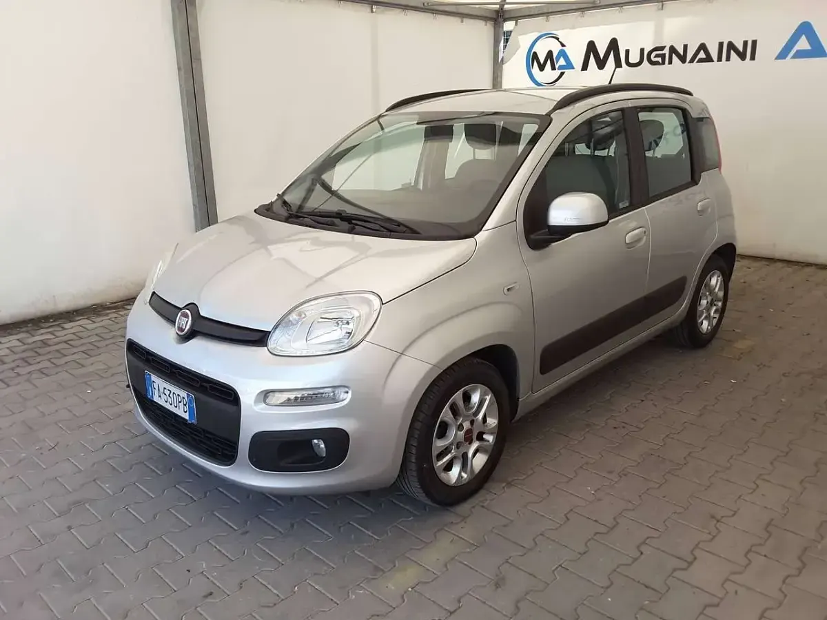 Usata Fiat Panda Lounge 75 CV (55 kW) 2015 Argento Utilitaria
