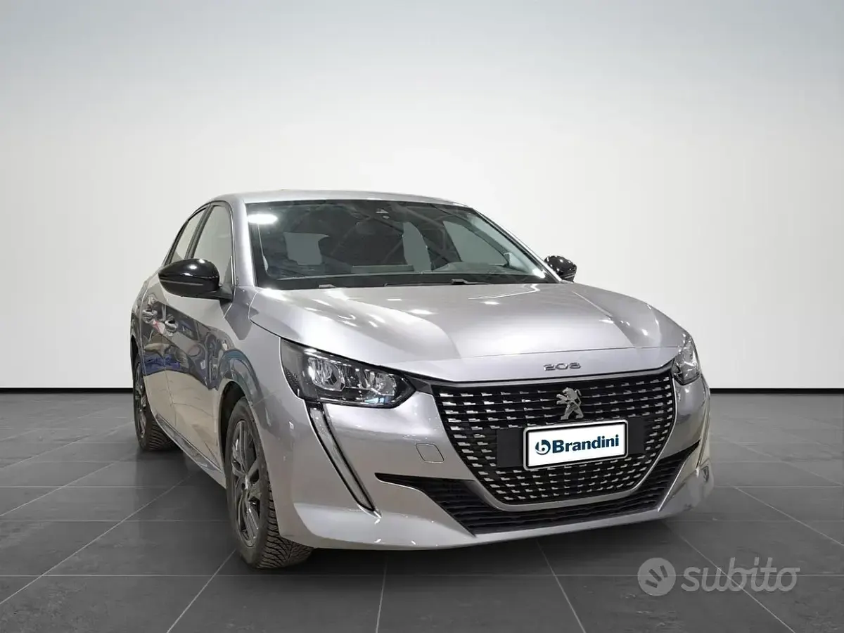 Usata Peugeot 208 Allure 102 CV (75 kW) 2022 Grigio Utilitaria