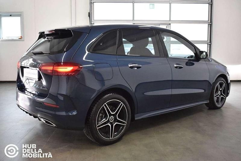 Usata Mercedes B250e Advanced Plus 163 CV (119 kW) 2024 Blu Monovolume