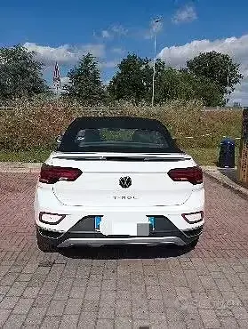 Usata VW T-Roc Cabriolet 150 CV (110 kW) 2023 Bianco Cabrio