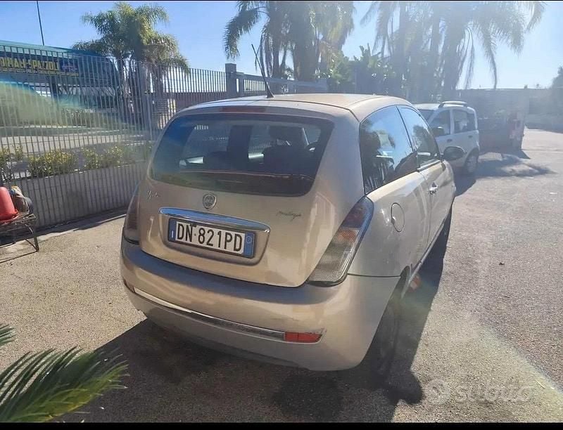 Usata Lancia Ypsilon 2008 Utilitaria
