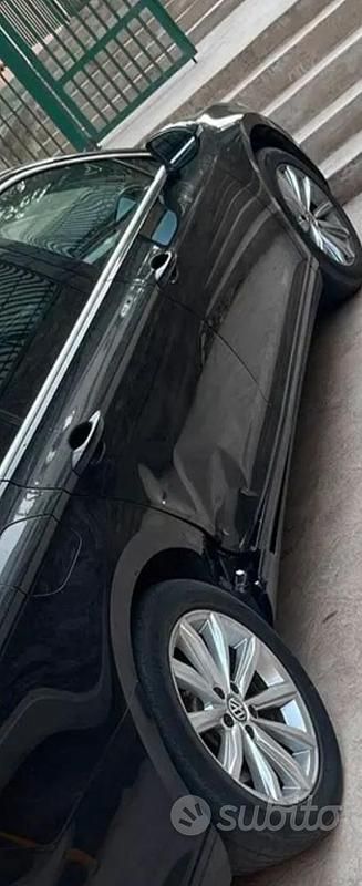 Usata VW Passat 204 CV (150 kW) 2016 Nero Station wagon