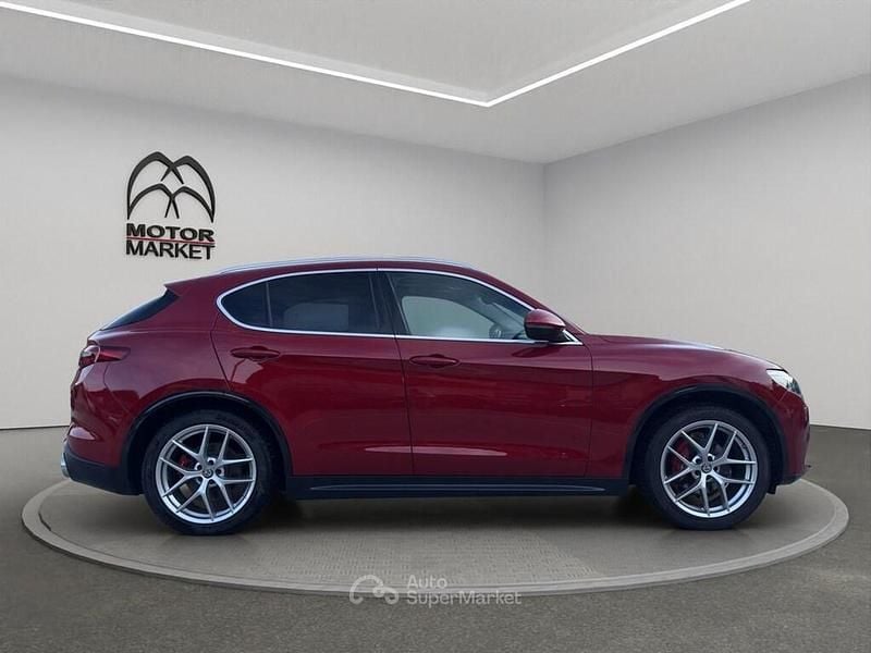 Usata Alfa Romeo Stelvio Ti 280 CV (205 kW) 2020 Rosso SUV