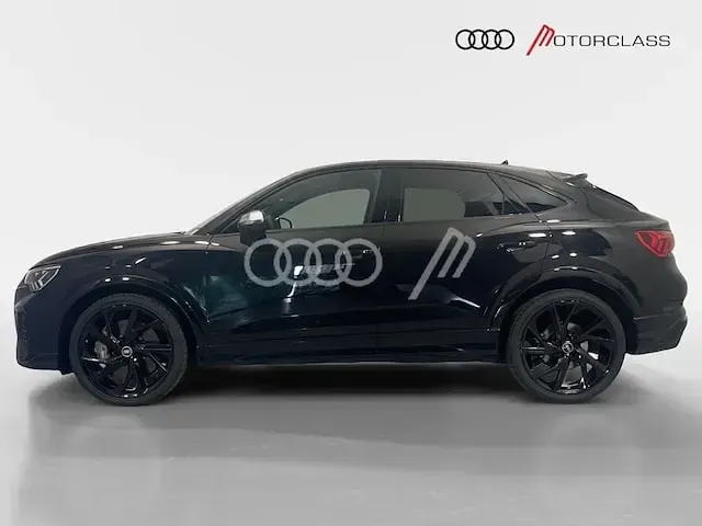 Usata Audi Q3 Sportback Ambiente 400 CV (294 kW) 2021 Nero mythos metallizzato SUV