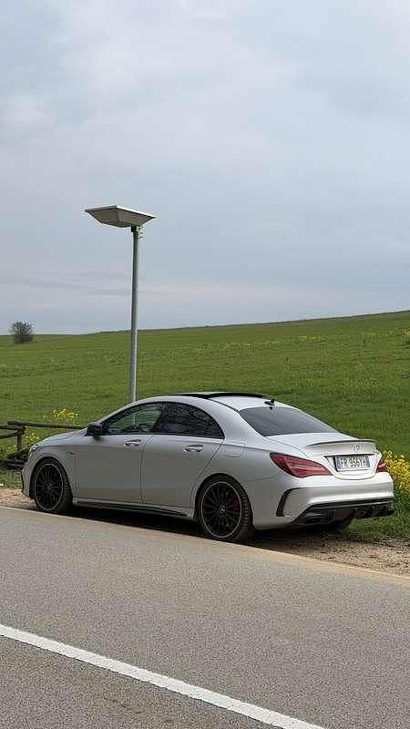 Usata Mercedes CLA45 AMG AMG 381 CV (280 kW) 2018 Grigio Berlina