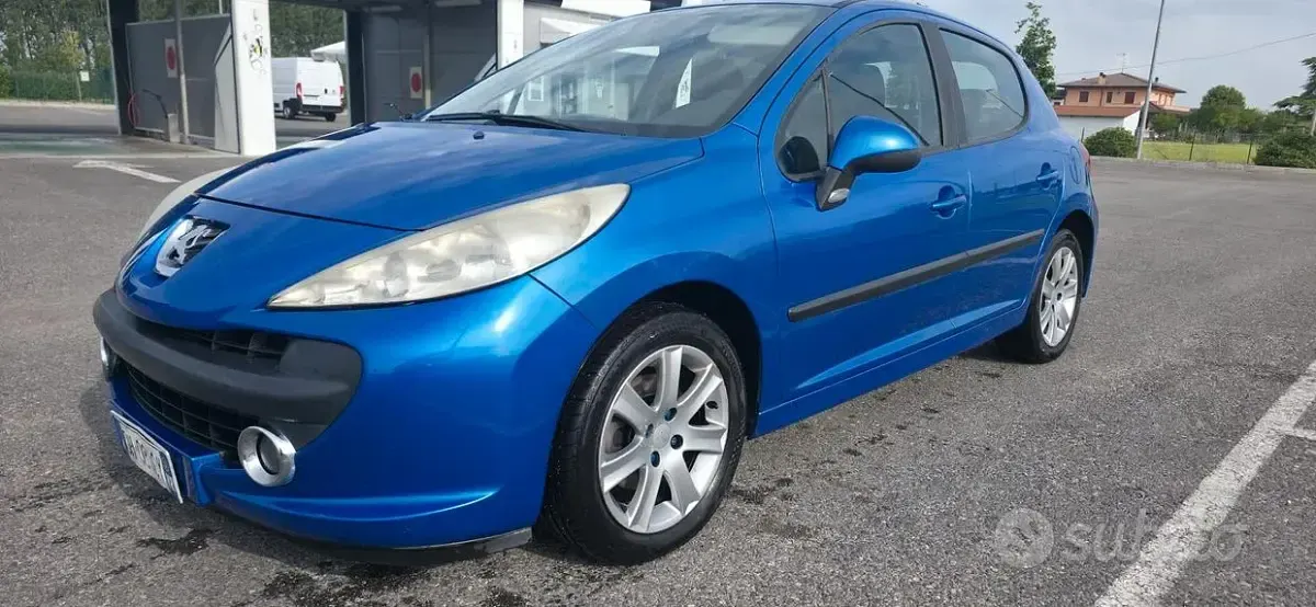 Gebraucht Peugeot 207 90 PS (66 kW) 2007 Blau Limousine