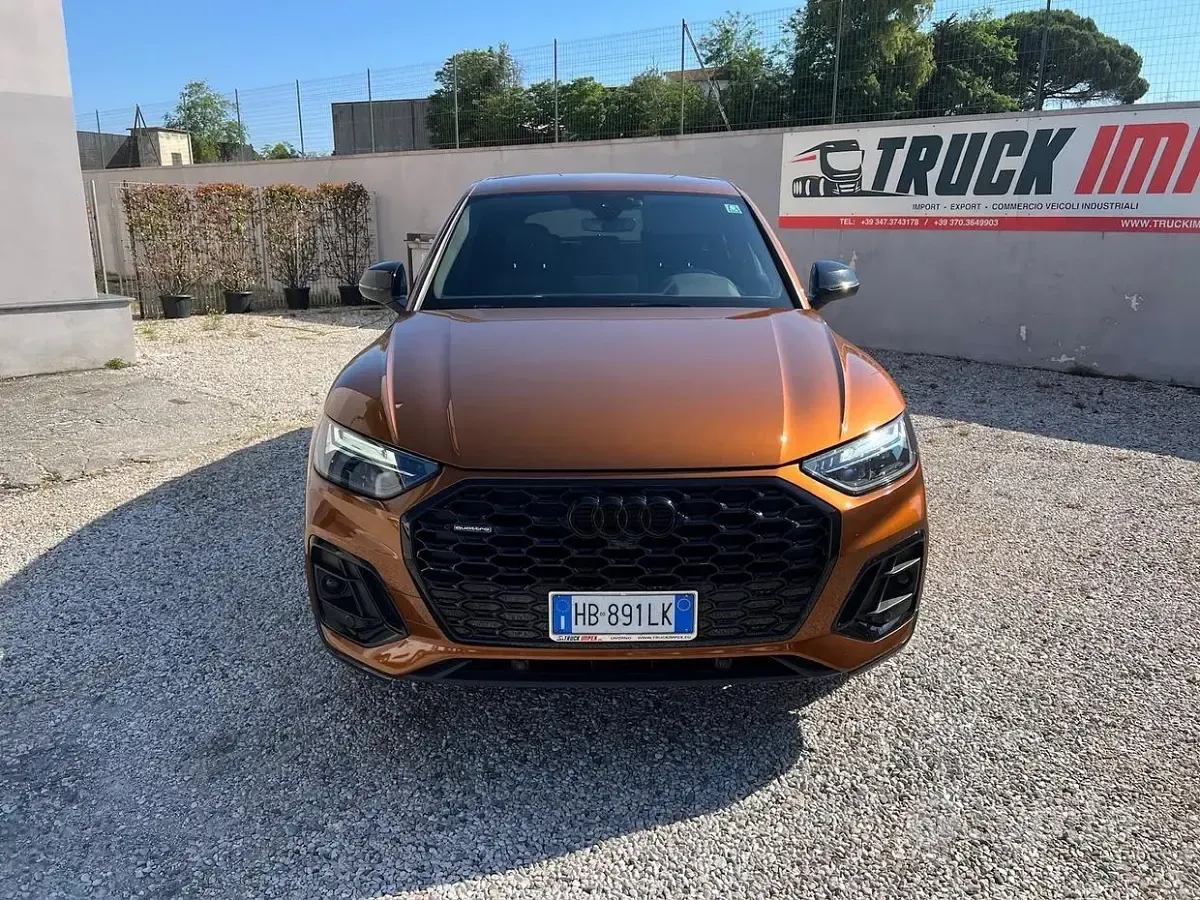 Usata Audi Q5 Sportback Exclusive 204 CV (150 kW) 2024 Marrone SUV