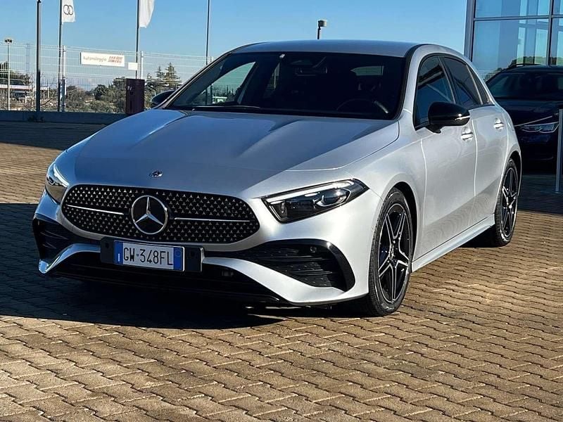 Usata Mercedes A180 Advanced 116 CV (85 kW) 2024 Argento met. Berlina