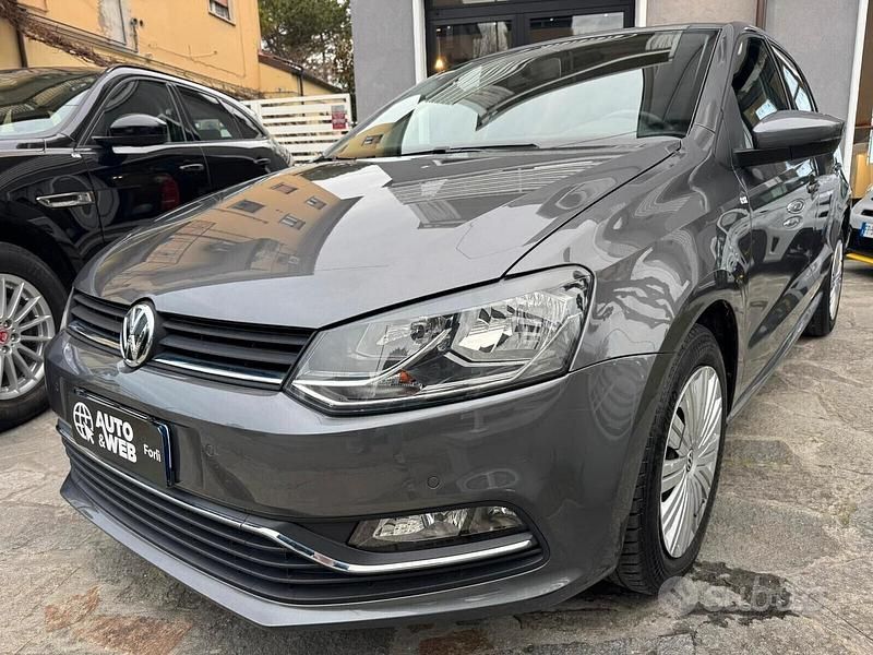 Usata VW Polo 90 CV (66 kW) 2014 Grigio Berlina