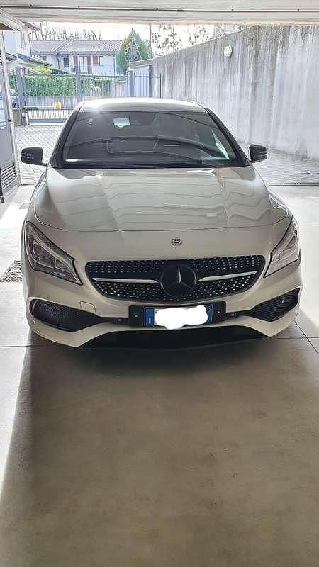 Usata Mercedes CLA200 Executive 136 CV (100 kW) 2018 Berlina