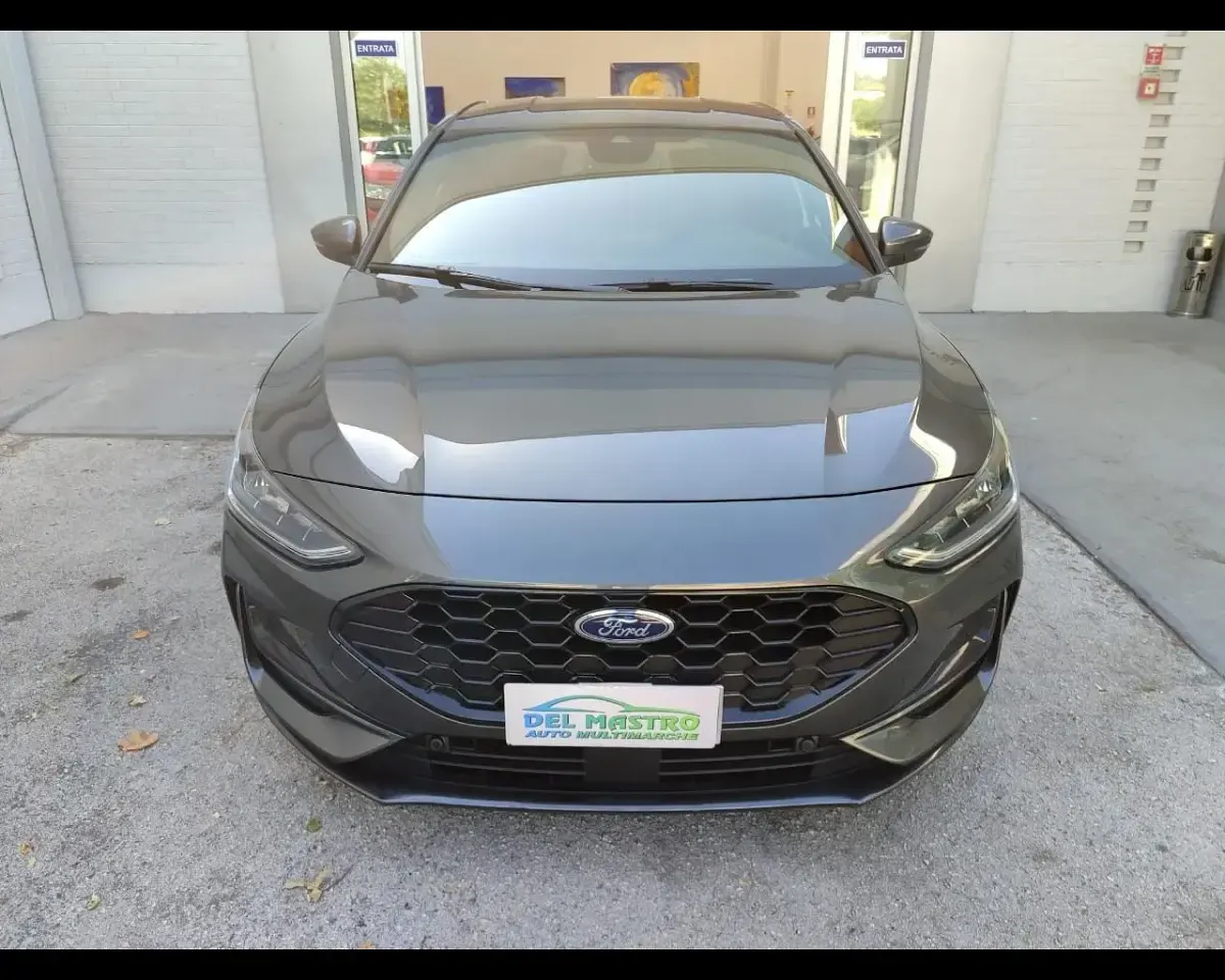 Usata Ford Focus ST-Line 125 CV (91 kW) 2025 Grigio Berlina