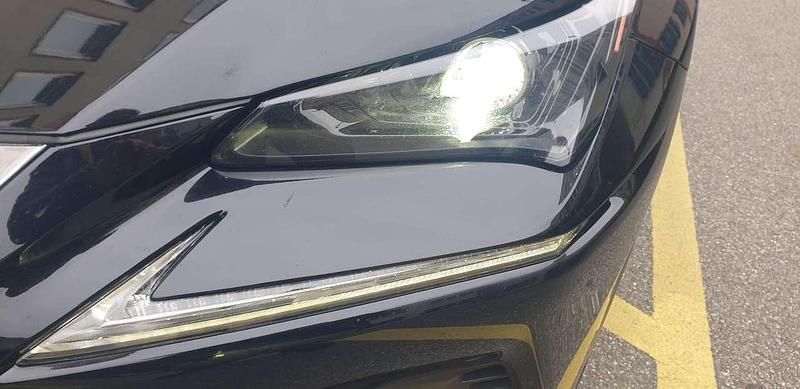 Usata Lexus NX300h Executive Line 197 CV (144 kW) 2018 Nero SUV