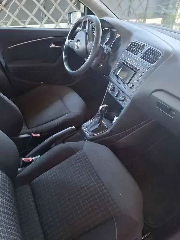 Usata VW Polo 90 CV (66 kW) 2016 Grigio Berlina