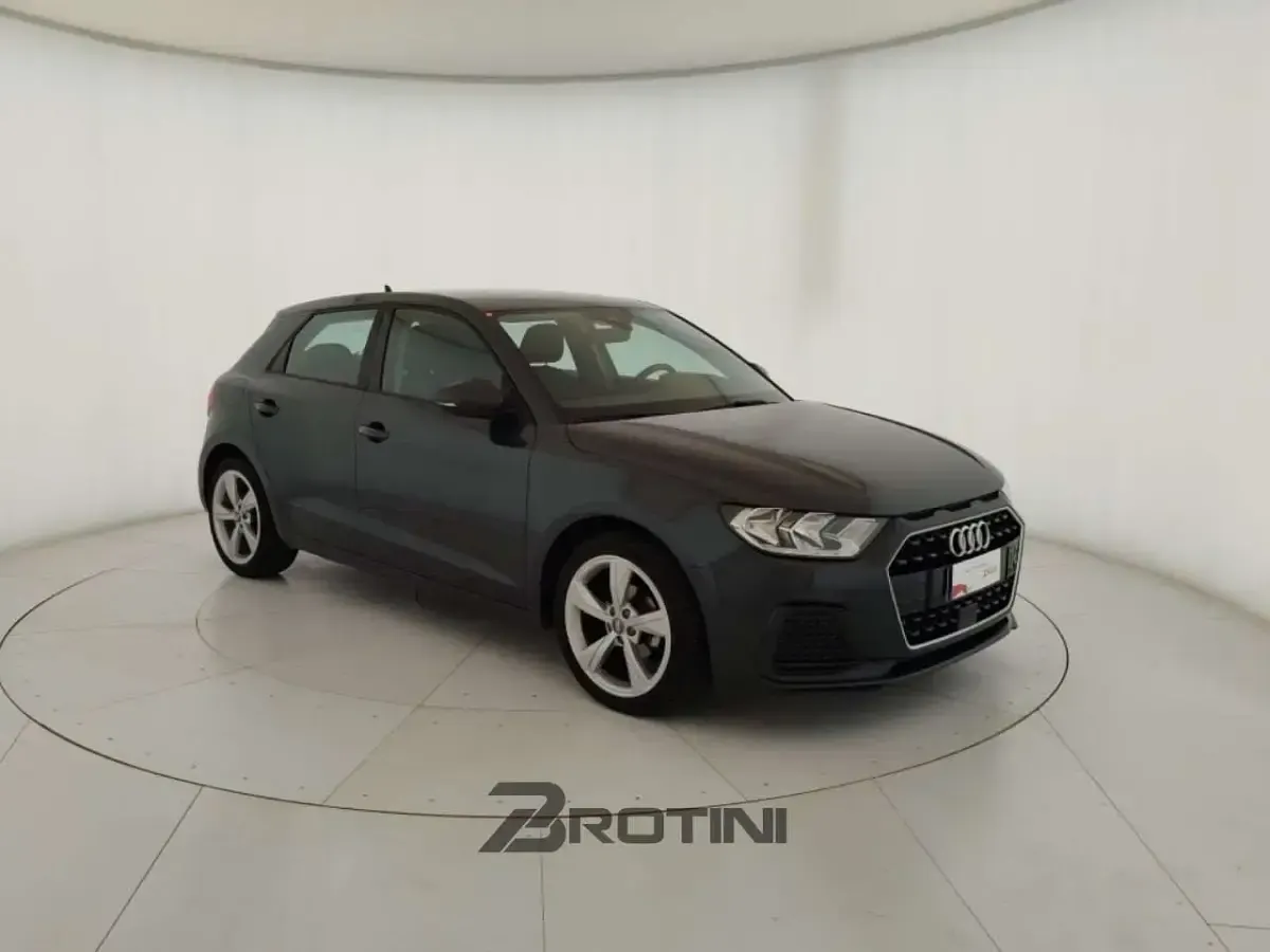 Usata Audi A1 Admired 95 CV (69 kW) 2020 Grigio SUV