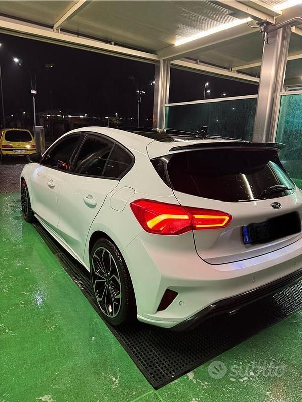 Usata Ford Focus ST-Line X 150 CV (110 kW) 2021 Bianco Berlina