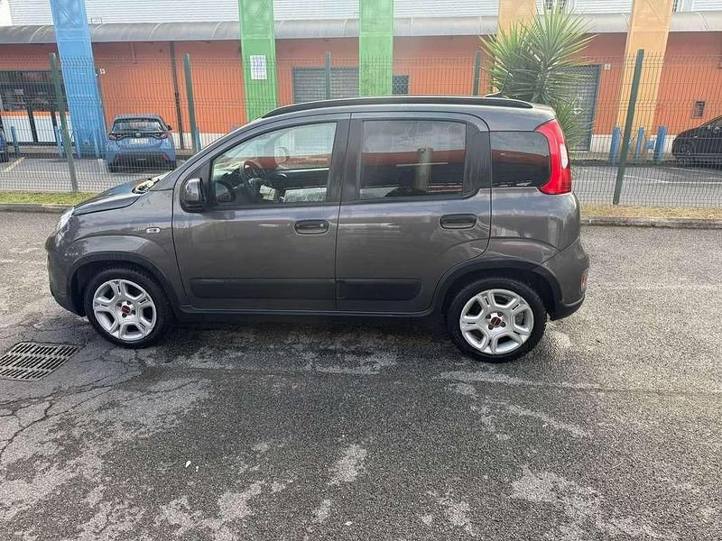Usata Fiat Panda Lounge 86 CV (63 kW) 2024 Utilitaria