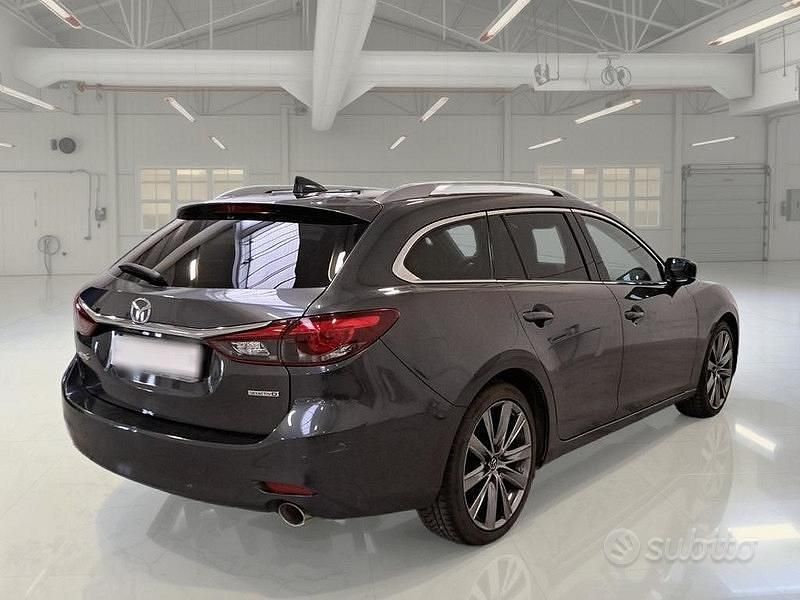 Usata Mazda 6 Exclusive 184 CV (135 kW) 2019 Grigio Station wagon