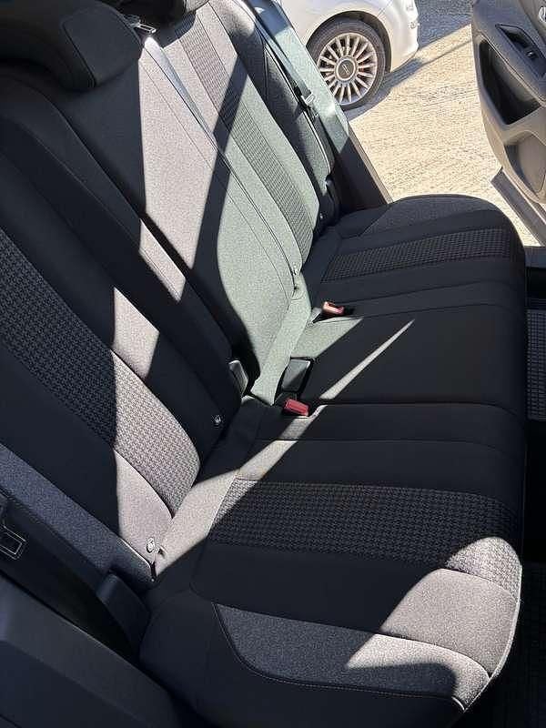 Usata 2022 Peugeot 3008 Business-Line SUV | 17.500 € (Super prezzo) - Immagine 1/4