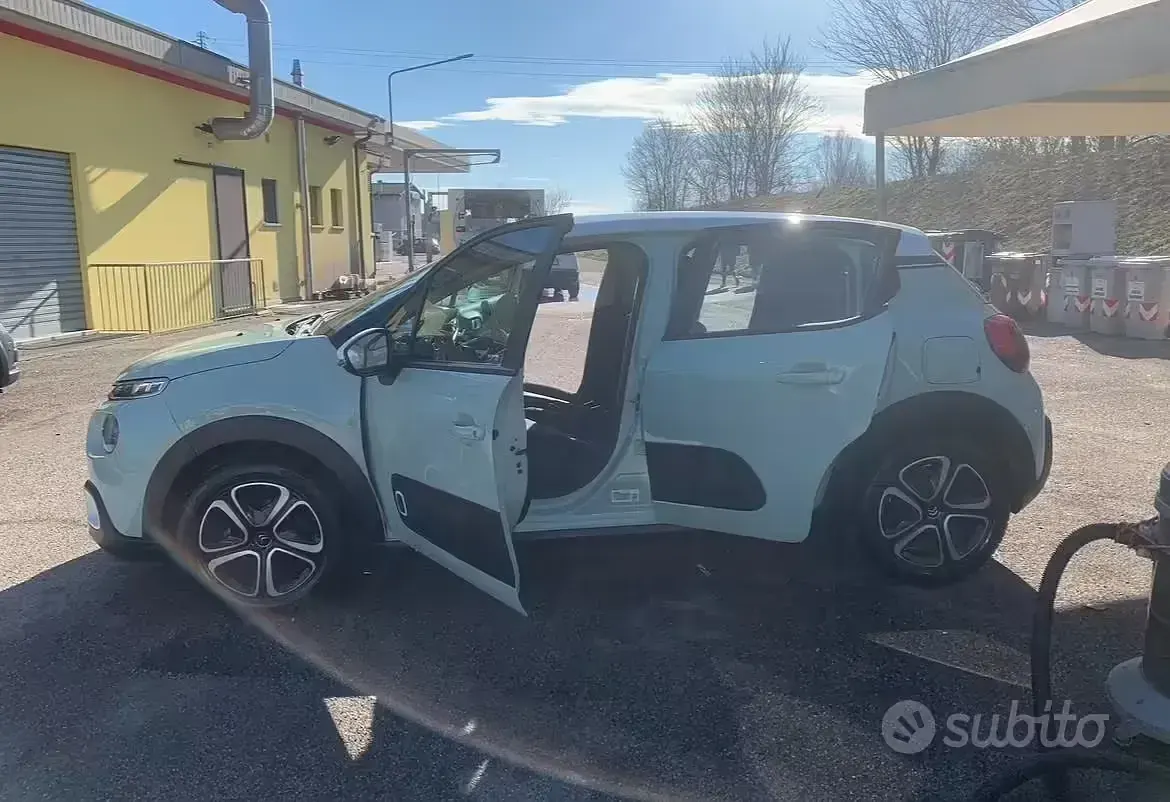 Usata Citroën C3 Shine 83 CV (61 kW) 2020 Utilitaria