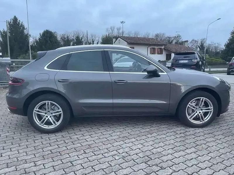 Usata Porsche Macan 258 CV (189 kW) 2015 Grigio SUV