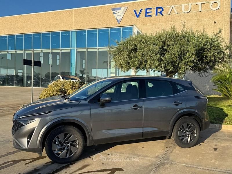 Nuova Nissan Qashqai Acenta 140 CV (102 kW) 2026 Gray SUV