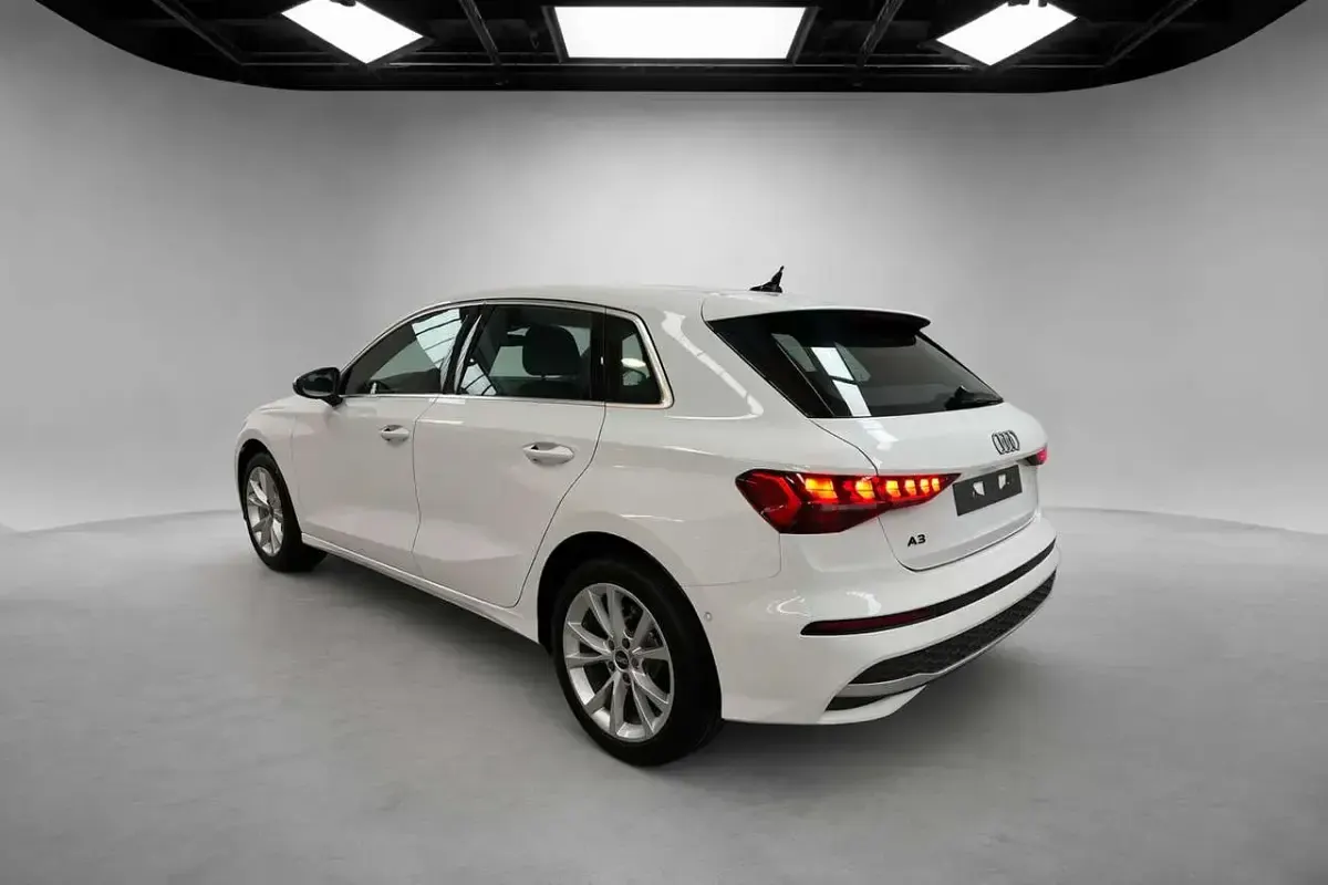 Usata Audi A3 Advanced Plus 116 CV (85 kW) 2024 Bianco Berlina