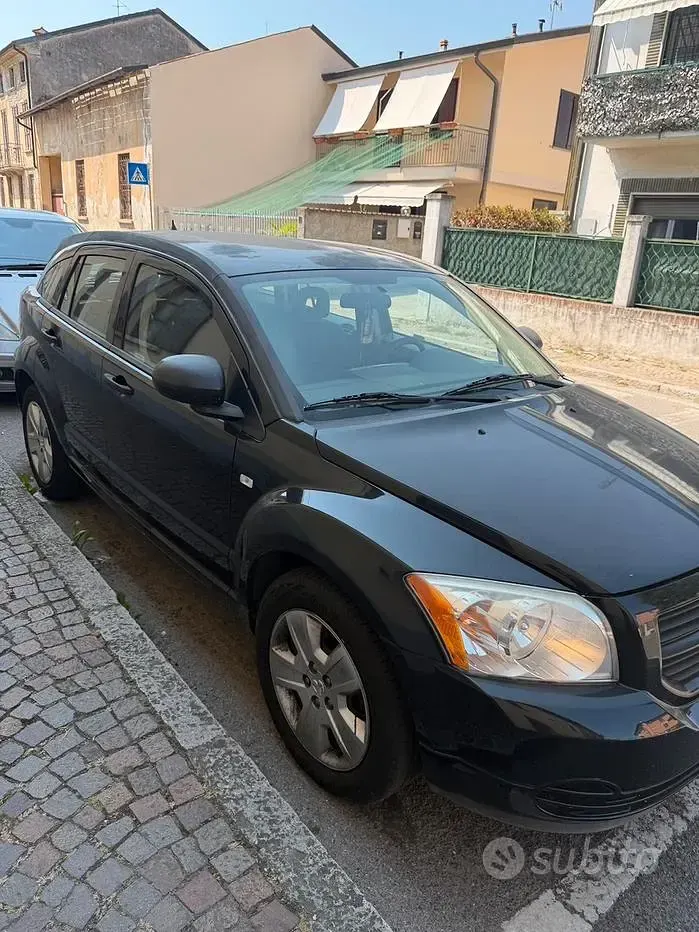 Usata Dodge Caliber 140 CV (102 kW) 2007 Nero Utilitaria