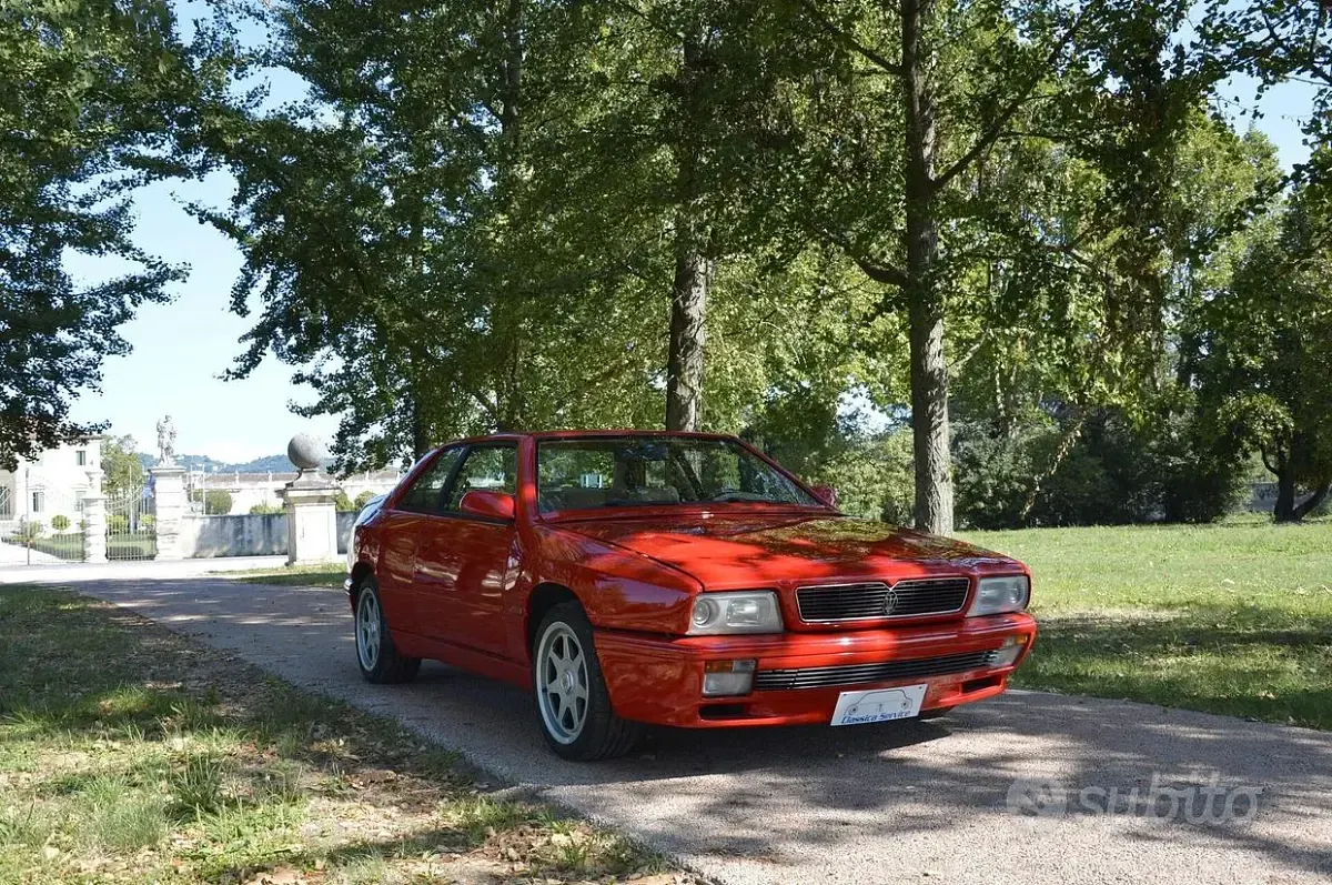 Usata Maserati Ghibli 306 CV (225 kW) 2003 Rosso Coupé