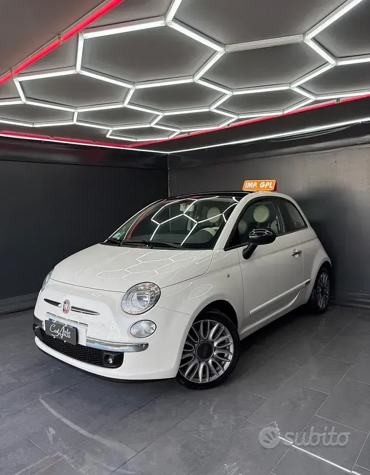 Usata Fiat 500 Lounge 69 CV (50 kW) 2014 Bianco Berlina
