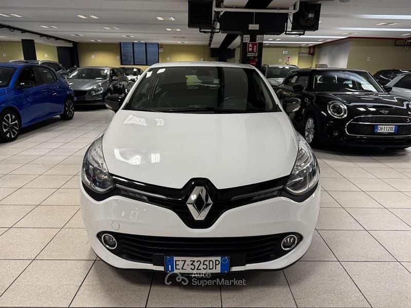 Usata Renault Clio IV 75 CV (55 kW) 2015 Bianco Berlina