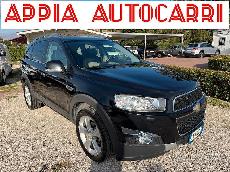 Nero Usata 2012 Chevrolet Captiva LTZ SUV | 8400 € (Cara) - Immagine 1/4