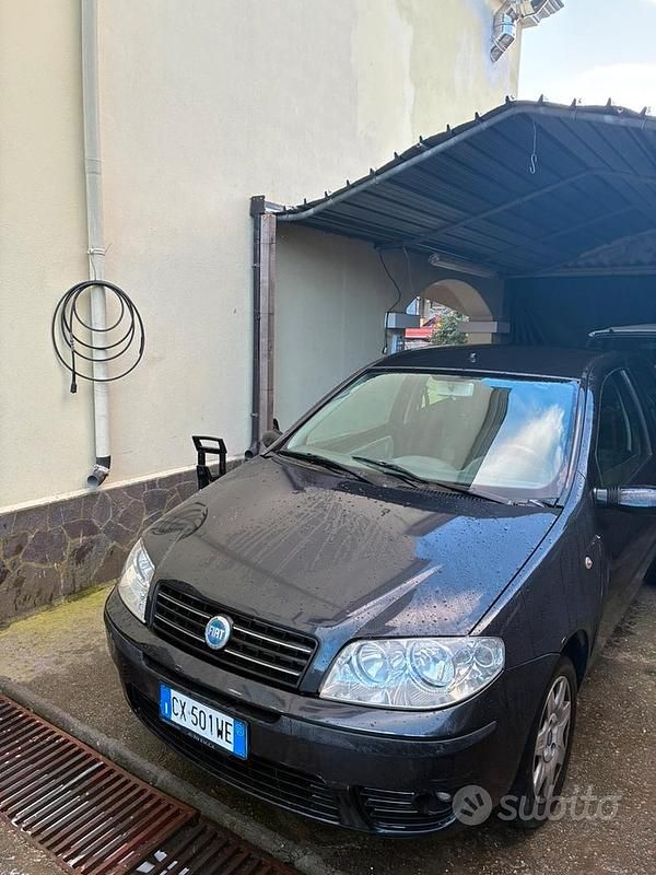 Usata Fiat Punto 2005 Utilitaria