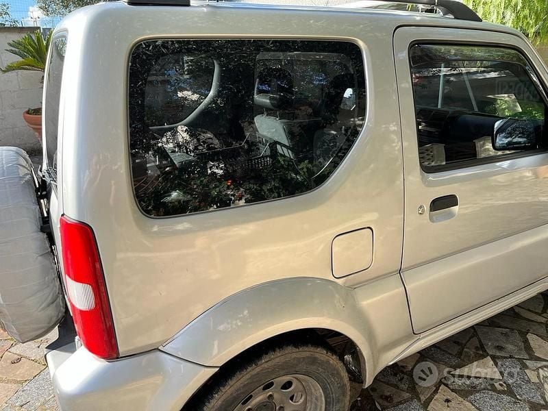 Usata Suzuki Jimny 1999 Grigio SUV