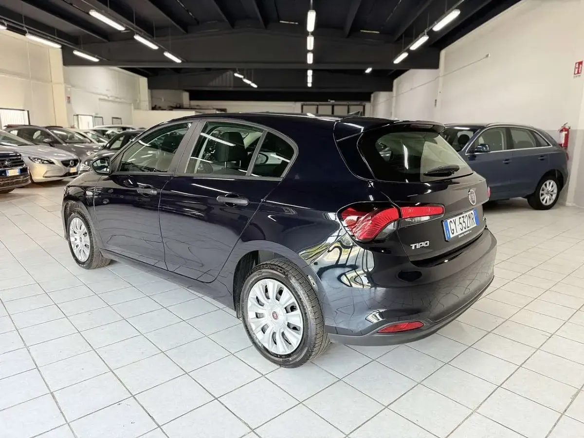 Usata Fiat Tipo 131 CV (96 kW) 2025 Nero Berlina